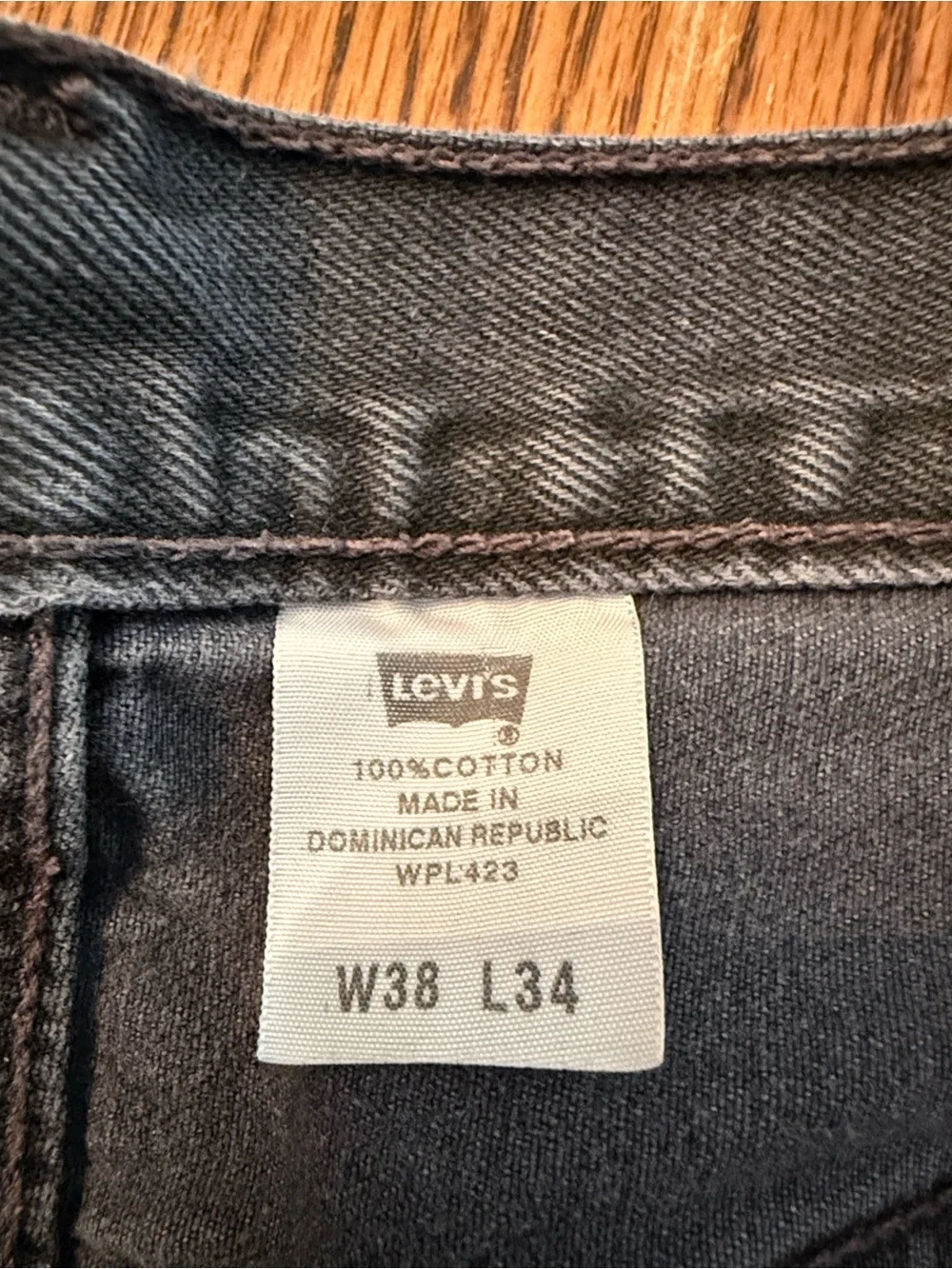 Levi’s black faded 501 Men’s W38 Jeans Cropped Raw Hem Straight Leg